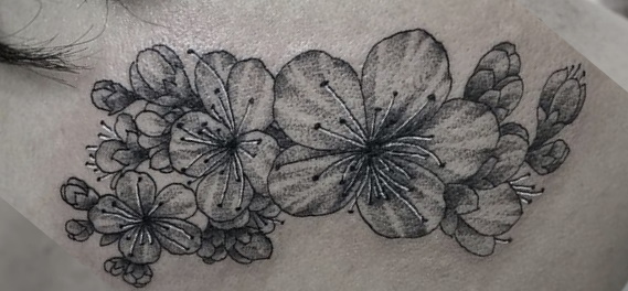 Gold Lisbon Tattoo - Flower Minimalist