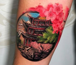 Gold Lisbon Tattoo - Flor Minimalista