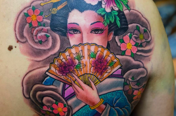 Gold Lisbon Tattoo - Geisha Oriental